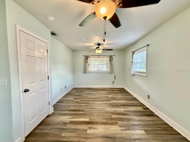 801 W 114TH AVENUE, Tampa, FL 33612