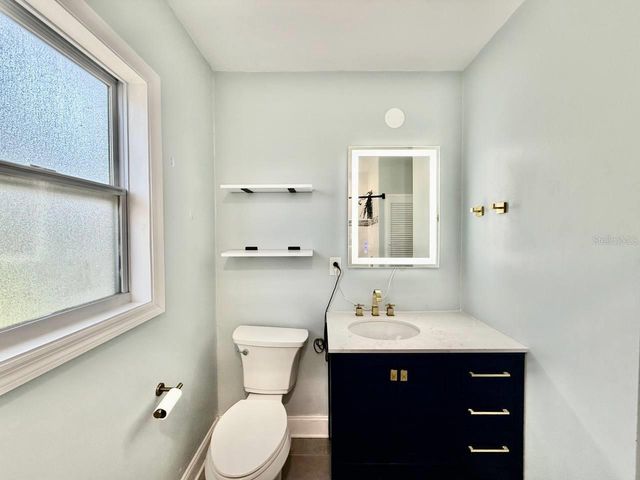 801 W 114TH AVENUE, Tampa, FL 33612
