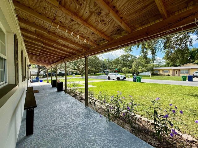 801 W 114TH AVENUE, Tampa, FL 33612