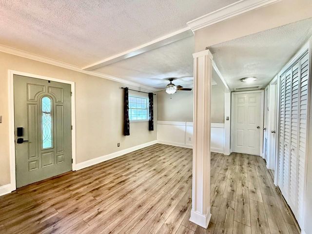 801 W 114TH AVENUE, Tampa, FL 33612