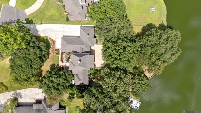518 Willows End Ct, Baton Rouge, LA 70810