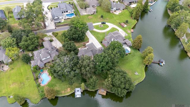 518 Willows End Ct, Baton Rouge, LA 70810