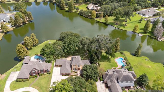 518 Willows End Ct, Baton Rouge, LA 70810