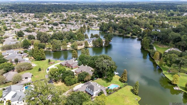 518 Willows End Ct, Baton Rouge, LA 70810