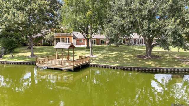 518 Willows End Ct, Baton Rouge, LA 70810