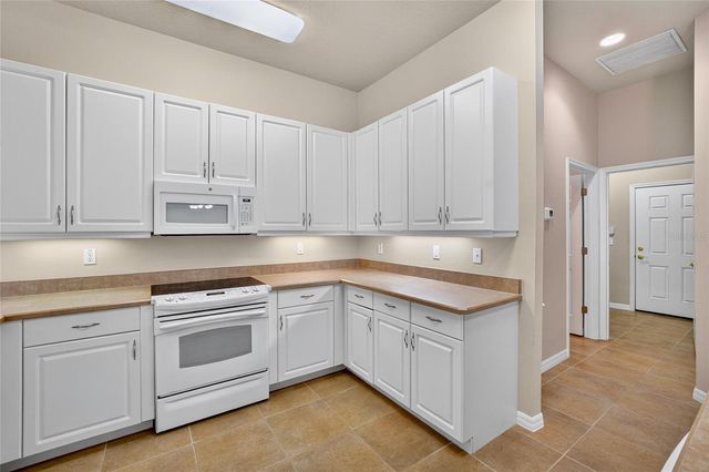 1312 HANSBERRY LANE, Ormond Beach, FL 32174