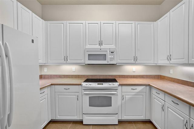 1312 HANSBERRY LANE, Ormond Beach, FL 32174