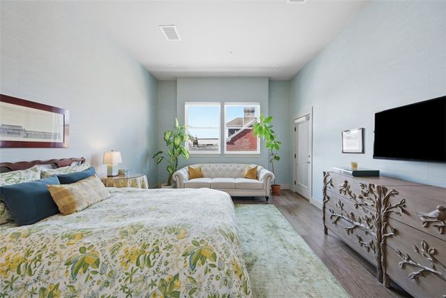 622 Gross St 306, Bloomfield, PA 15224