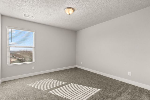 1882 Sunrise Lane SE, Rio Rancho, NM 87124