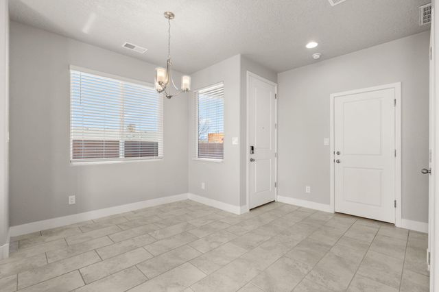 1882 Sunrise Lane SE, Rio Rancho, NM 87124