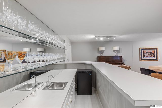 4243 N 163rd Avenue, Omaha, NE 68116