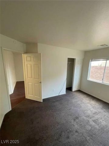 9402 Crimson Sky Street, Las Vegas, NV 89178