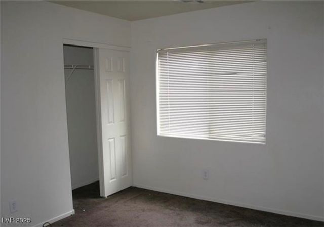 9402 Crimson Sky Street, Las Vegas, NV 89178