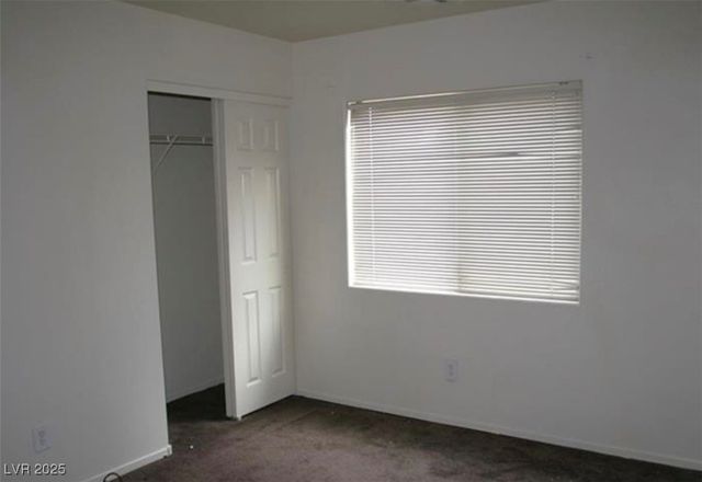 9402 Crimson Sky Street, Las Vegas, NV 89178