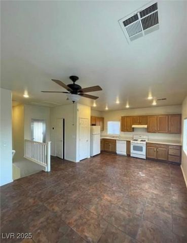 9402 Crimson Sky Street, Las Vegas, NV 89178