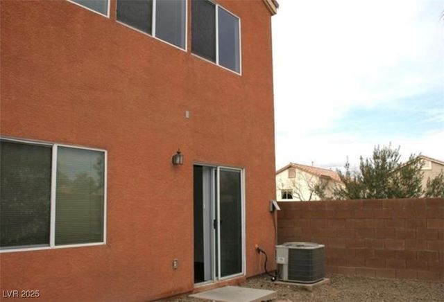 9402 Crimson Sky Street, Las Vegas, NV 89178