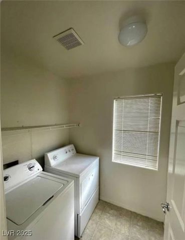 9402 Crimson Sky Street, Las Vegas, NV 89178