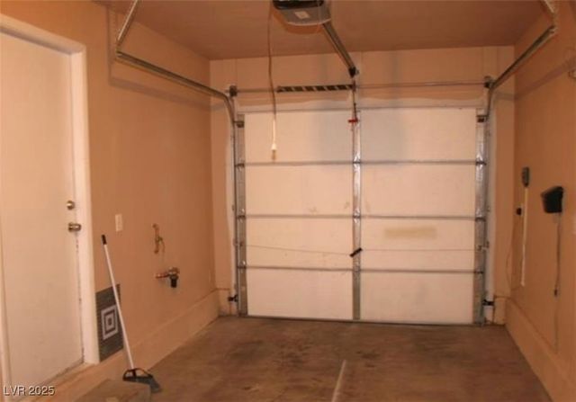 9402 Crimson Sky Street, Las Vegas, NV 89178