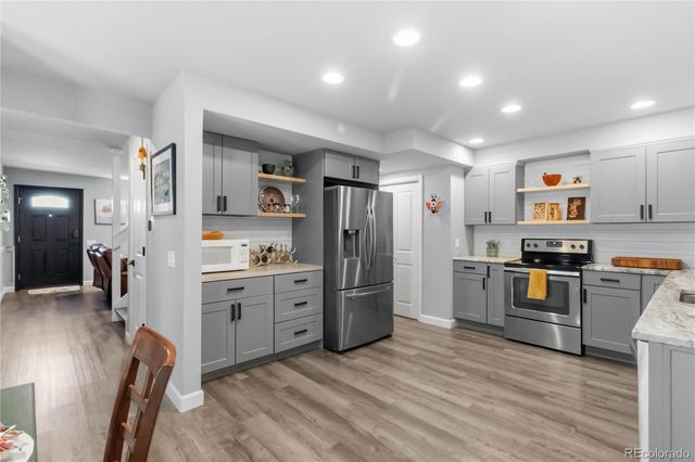 2556 E Easter Avenue, Littleton, CO 80122
