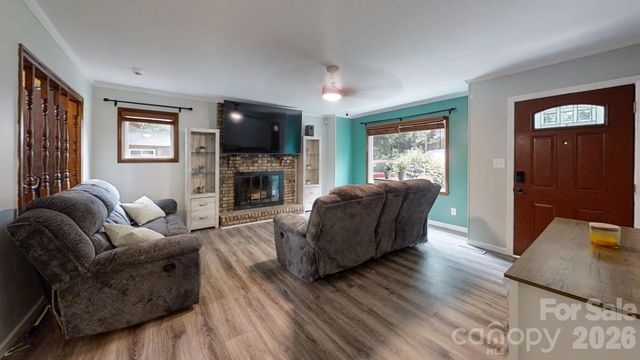 313 E Church Street, Stanley, NC 28164