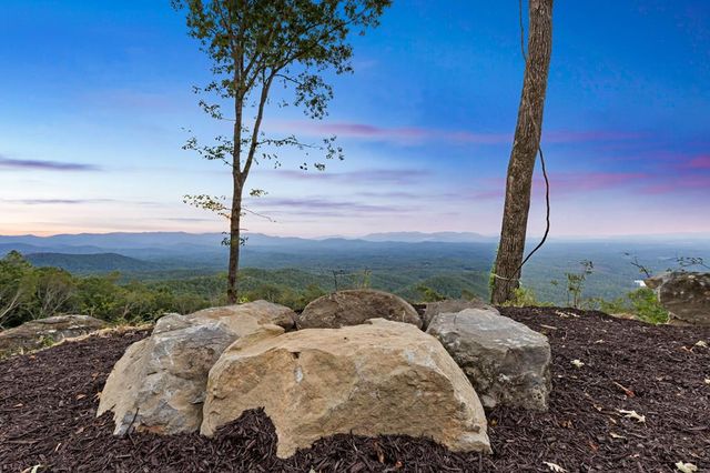 47 Pinhoti Pass, Ellijay, GA 30540