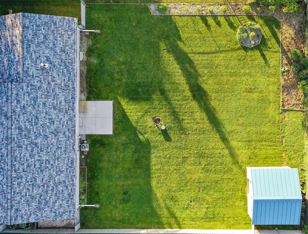 1194 APRIL LANE, Green Bay, WI 54304