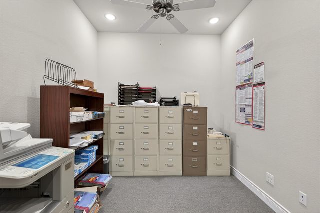 32400 Sh 249, Pinehurst, TX 77362