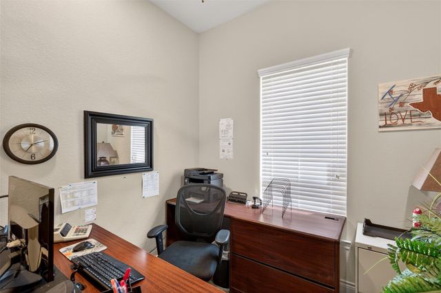 32400 Sh 249, Pinehurst, TX 77362