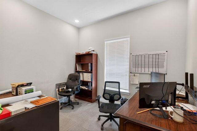 32400 Sh 249, Pinehurst, TX 77362