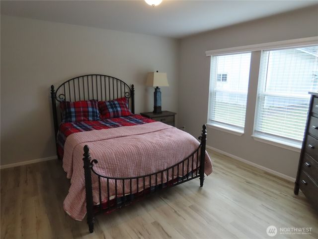 300 Surf Street, Westport, WA 98595