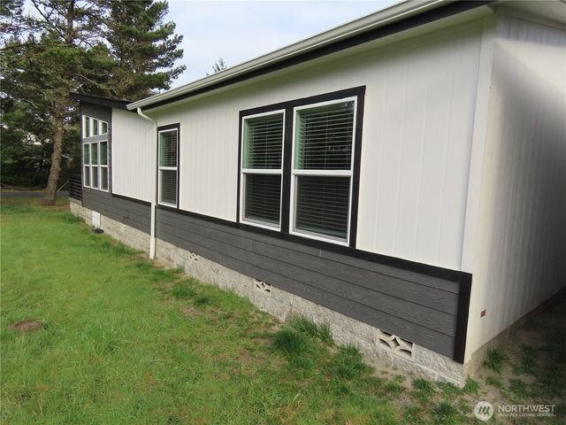 300 Surf Street, Westport, WA 98595