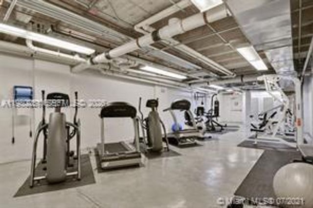 8101 Biscayne Blvd R-203, Miami, FL 33138