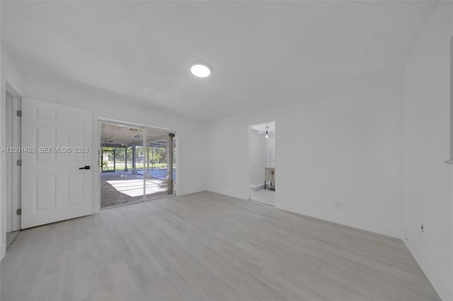 1320 NW 72nd Ave, Plantation, FL 33313