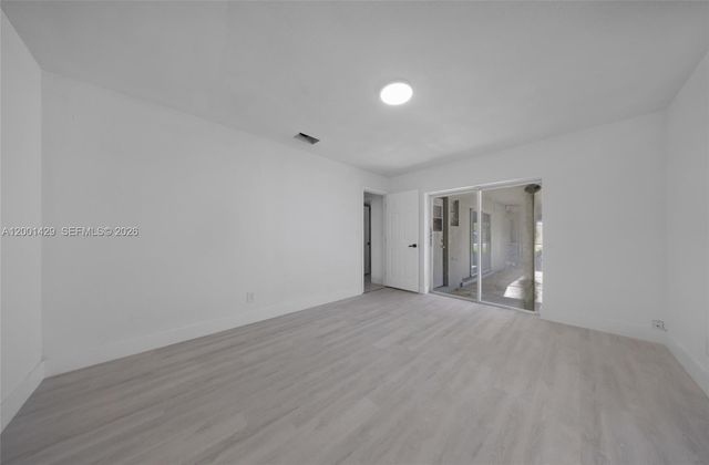 1320 NW 72nd Ave, Plantation, FL 33313