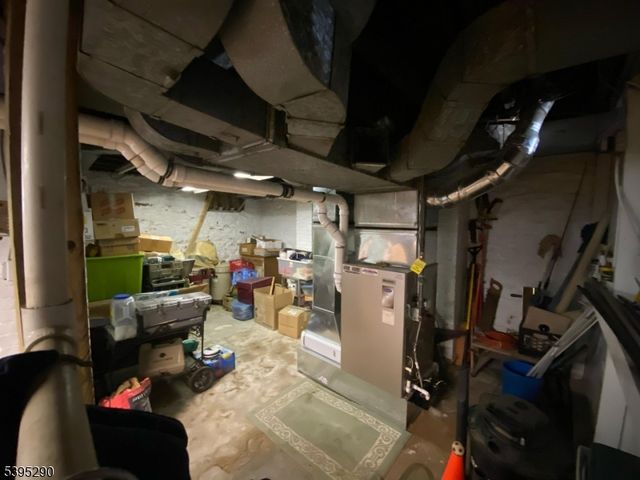 36 Prospect St, Dover Town, NJ 07801