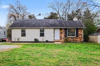 199 Township Dr, Hendersonville, TN 37075