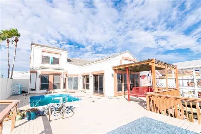 13925 Dasmarinas Dr, Corpus Christi, TX 78418