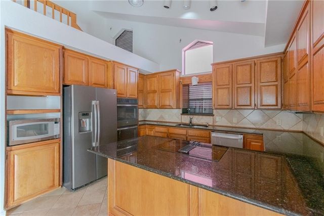 13925 Dasmarinas Dr, Corpus Christi, TX 78418