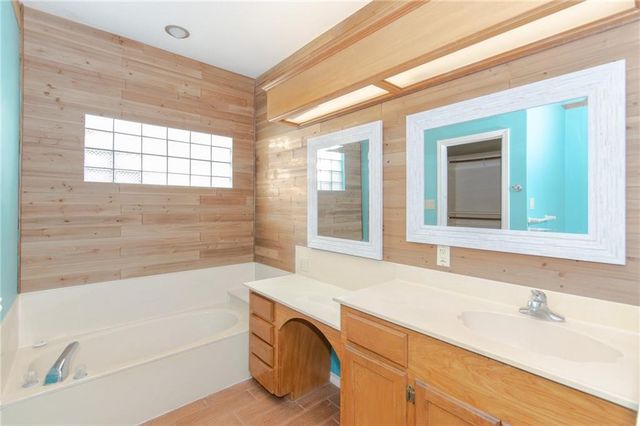 13925 Dasmarinas Dr, Corpus Christi, TX 78418