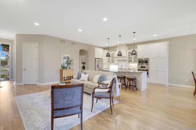 18229 Justice Way, Lakeville, MN 55044