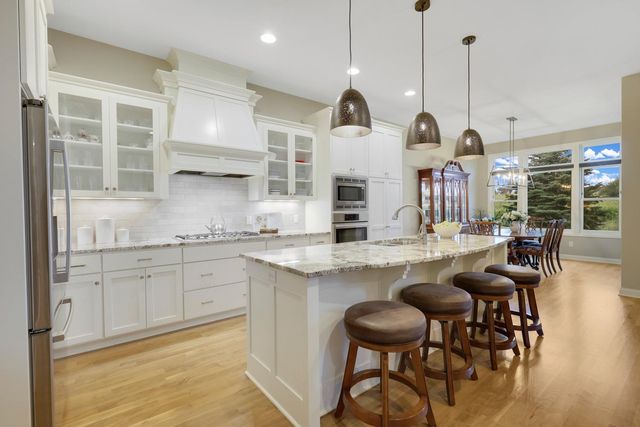 18229 Justice Way, Lakeville, MN 55044