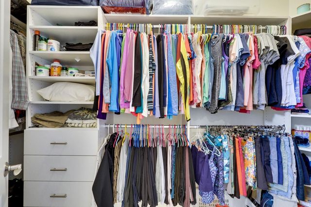 18229 Justice Way, Lakeville, MN 55044