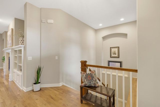 18229 Justice Way, Lakeville, MN 55044