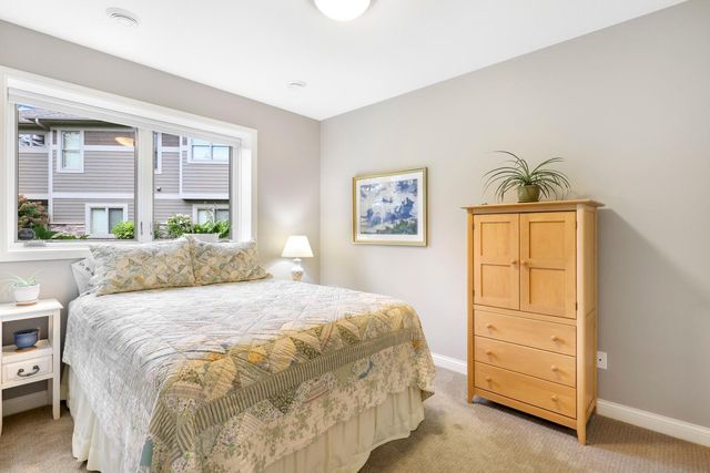 18229 Justice Way, Lakeville, MN 55044