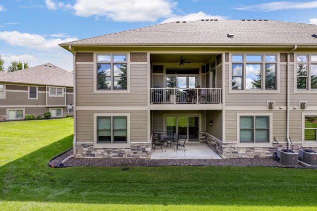 18229 Justice Way, Lakeville, MN 55044