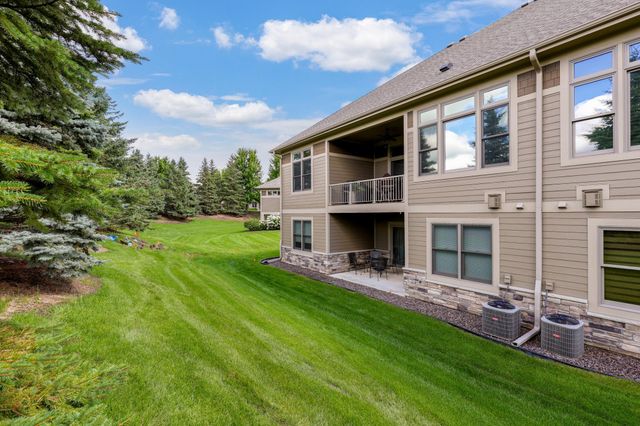 18229 Justice Way, Lakeville, MN 55044