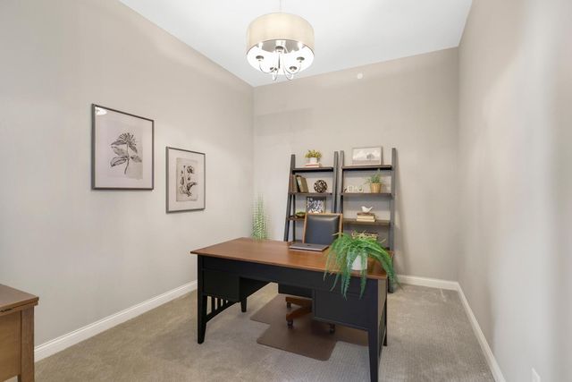 18229 Justice Way, Lakeville, MN 55044