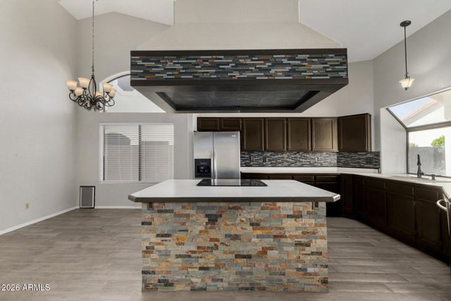 5428 W WETHERSFIELD Drive, Glendale, AZ 85304