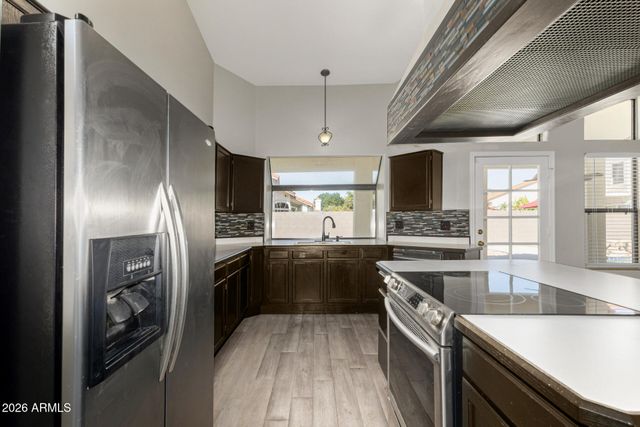 5428 W WETHERSFIELD Drive, Glendale, AZ 85304