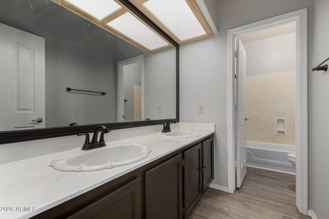 5428 W WETHERSFIELD Drive, Glendale, AZ 85304